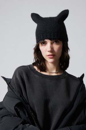 Weekday Cat Beanie Black | UJBJ3294