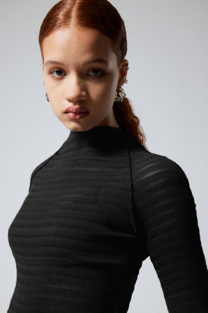 Weekday Laura Long Sleeve Pleated Top Black | FVXE3937