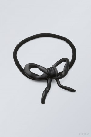 Weekday Metal Bow Hair Elastic Black | OWWA1002