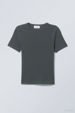 Weekday Slim Fitted T-shirt Dark Green | VRKD5623