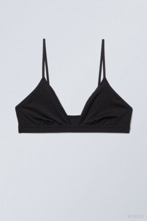 Weekday Soft Triangle Bralette Soul Black | BPYG8596