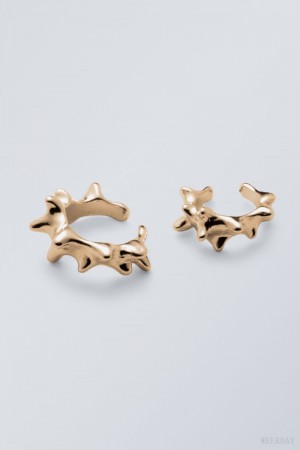 Weekday Spike Earcuffs Gold | AIMK8181