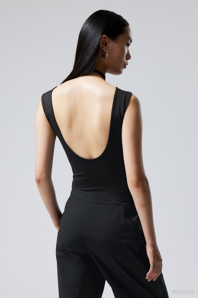 Weekday Alba Open Back Top Black | SOFI7194