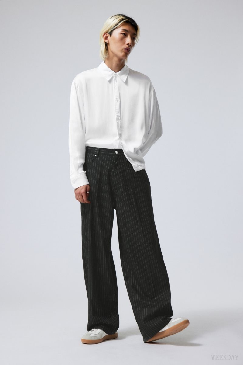 Weekday Astro Baggy Suit Trousers Black | QJUL3342