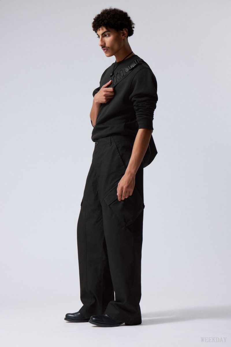 Weekday Astro Loose Asymmetric Cargo Trousers Black | JFSZ7152