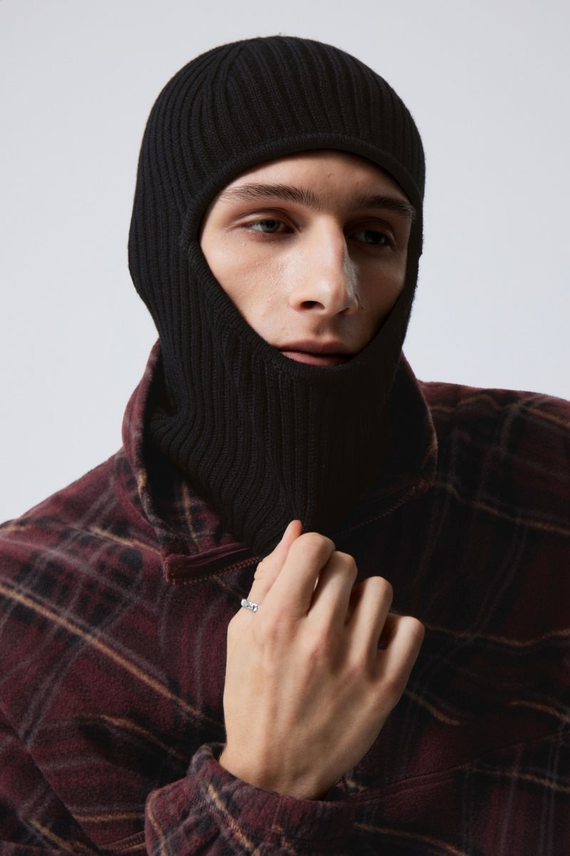 Weekday Bell Balaclava Black | KBPA0124