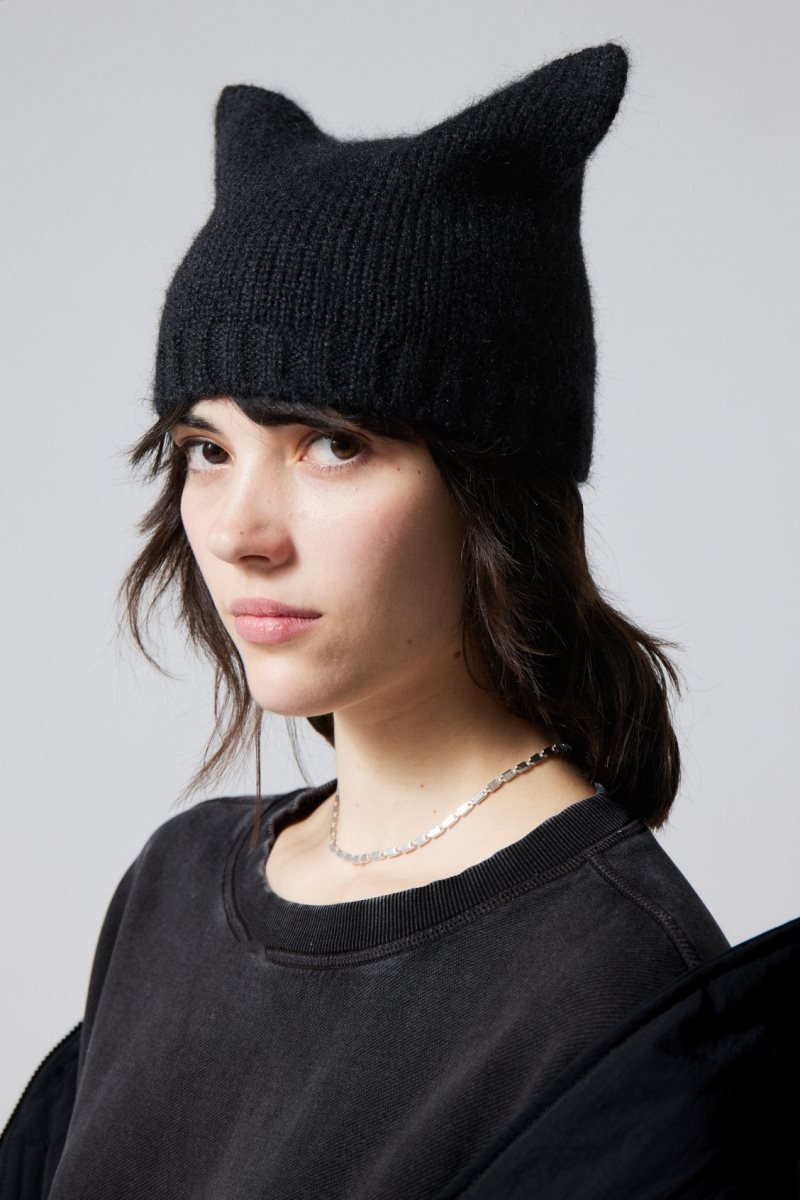 Weekday Cat Beanie Black | UJBJ3294