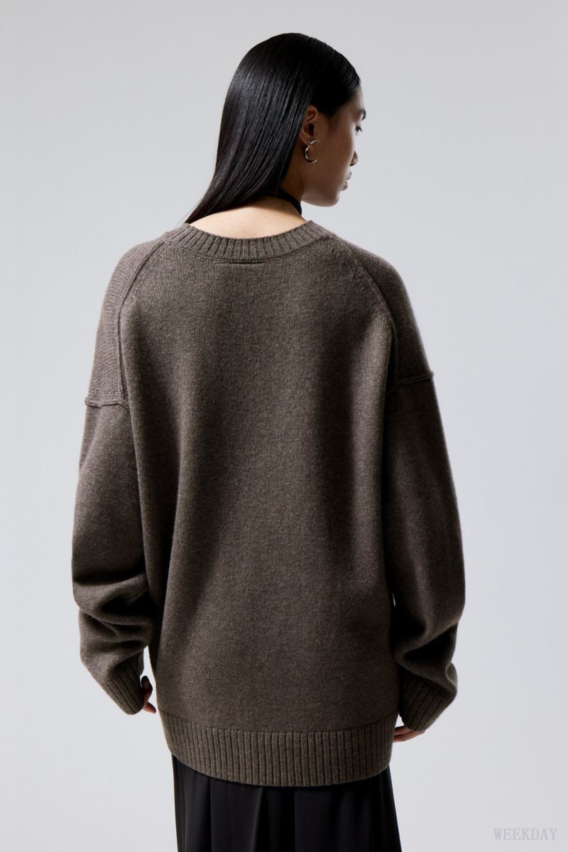 Weekday Eloise Oversized Wool Sweater Dark Mole | ETHV2149