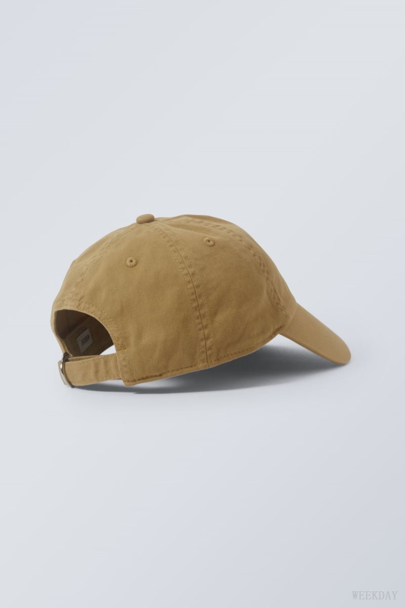 Weekday Essential Washed Cap Desert | PLNH1515