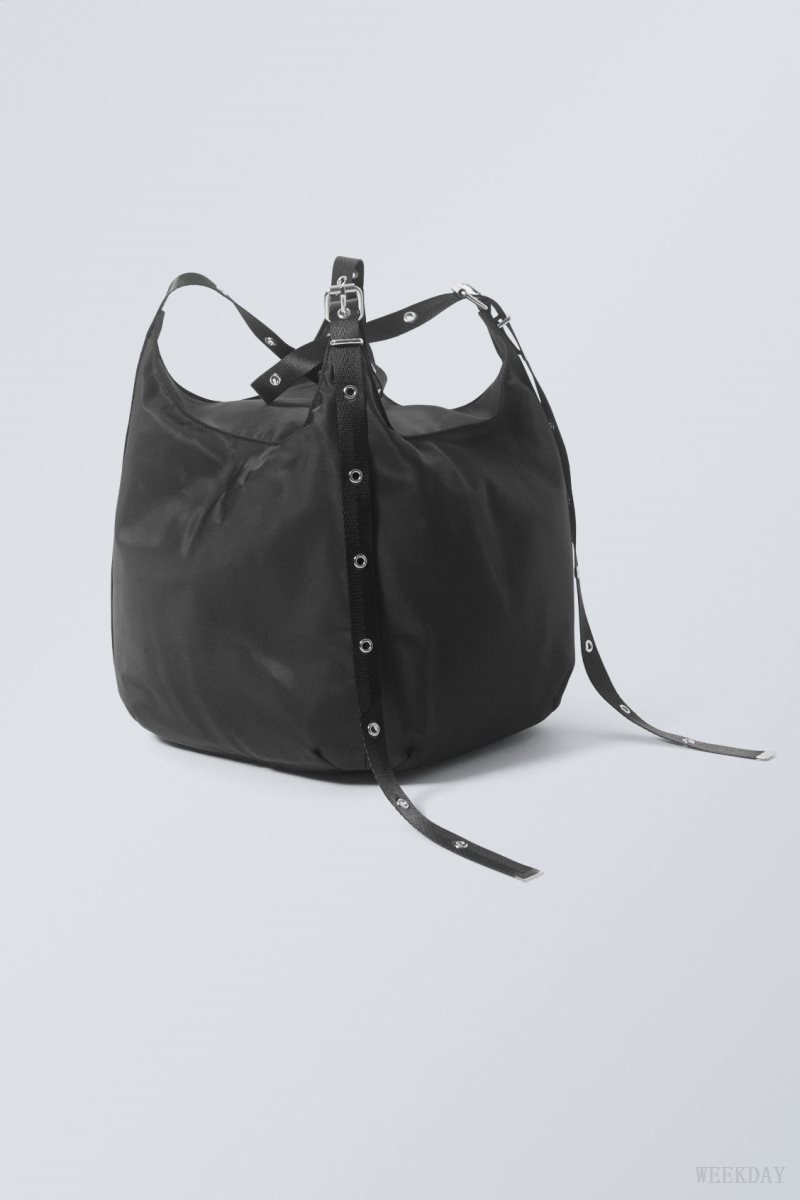 Weekday Eyelet Shoulder Bag Black | MTUQ1319