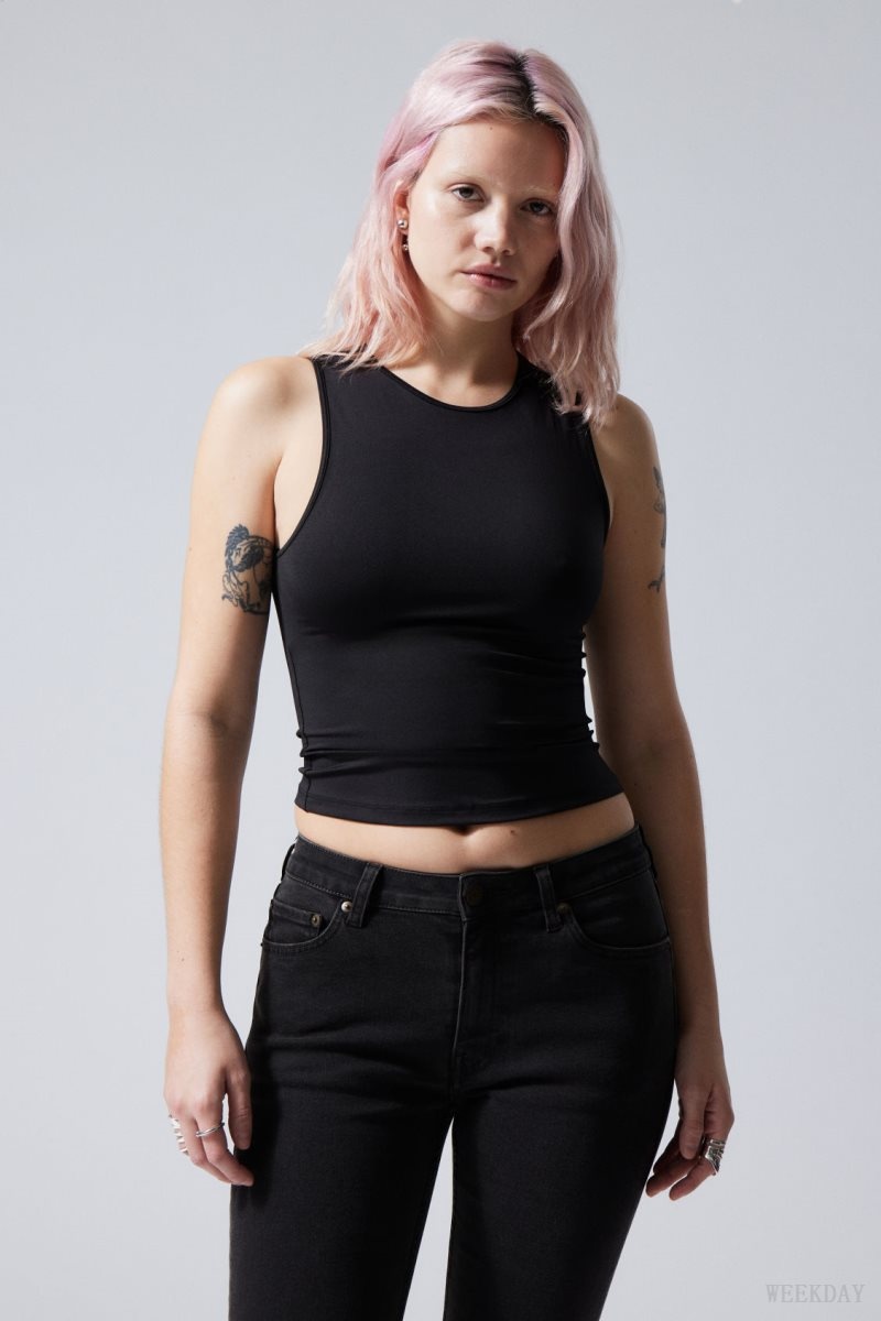 Weekday Fine Fitted Tank Top Black | QAOS1353