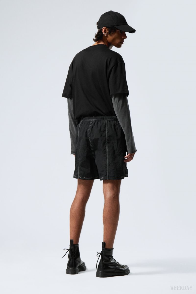 Weekday Fred Relaxed Shorts Black | MFNX2503