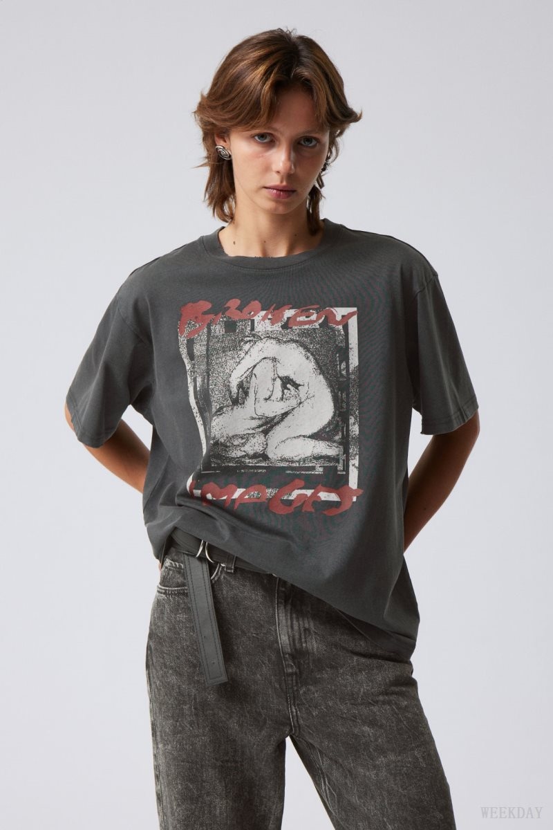 Weekday Gen Printed T-shirt Graphic | YAVP0088