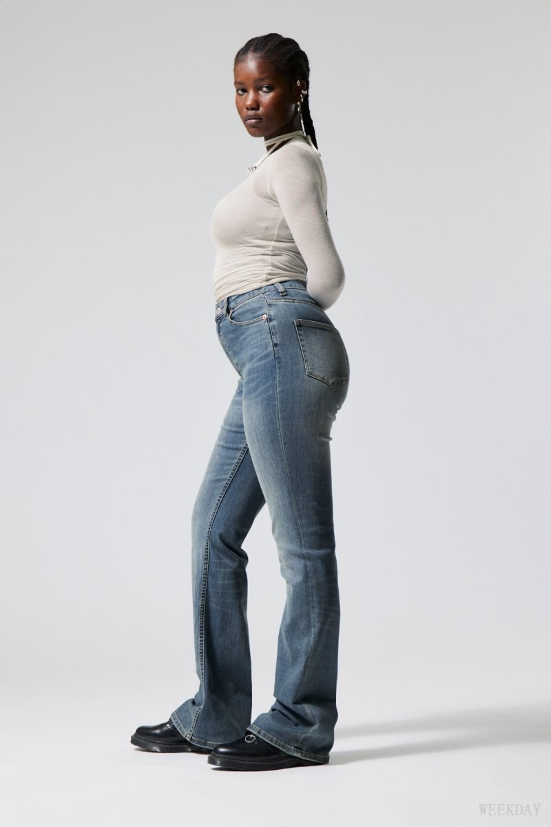 Weekday Glow Curve High Flared Jeans Blue | SJAD3849