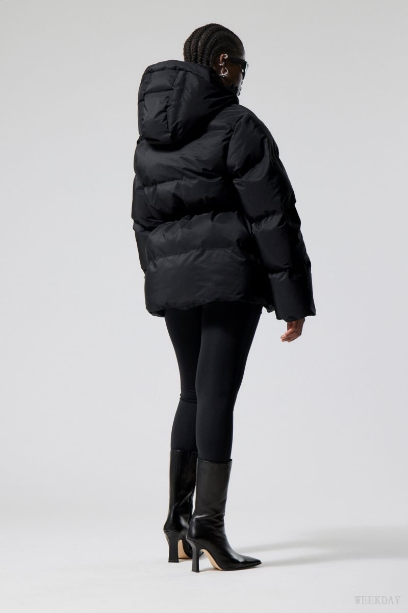 Weekday Illisa Waisted Puffer Jacket Black | GINP5271