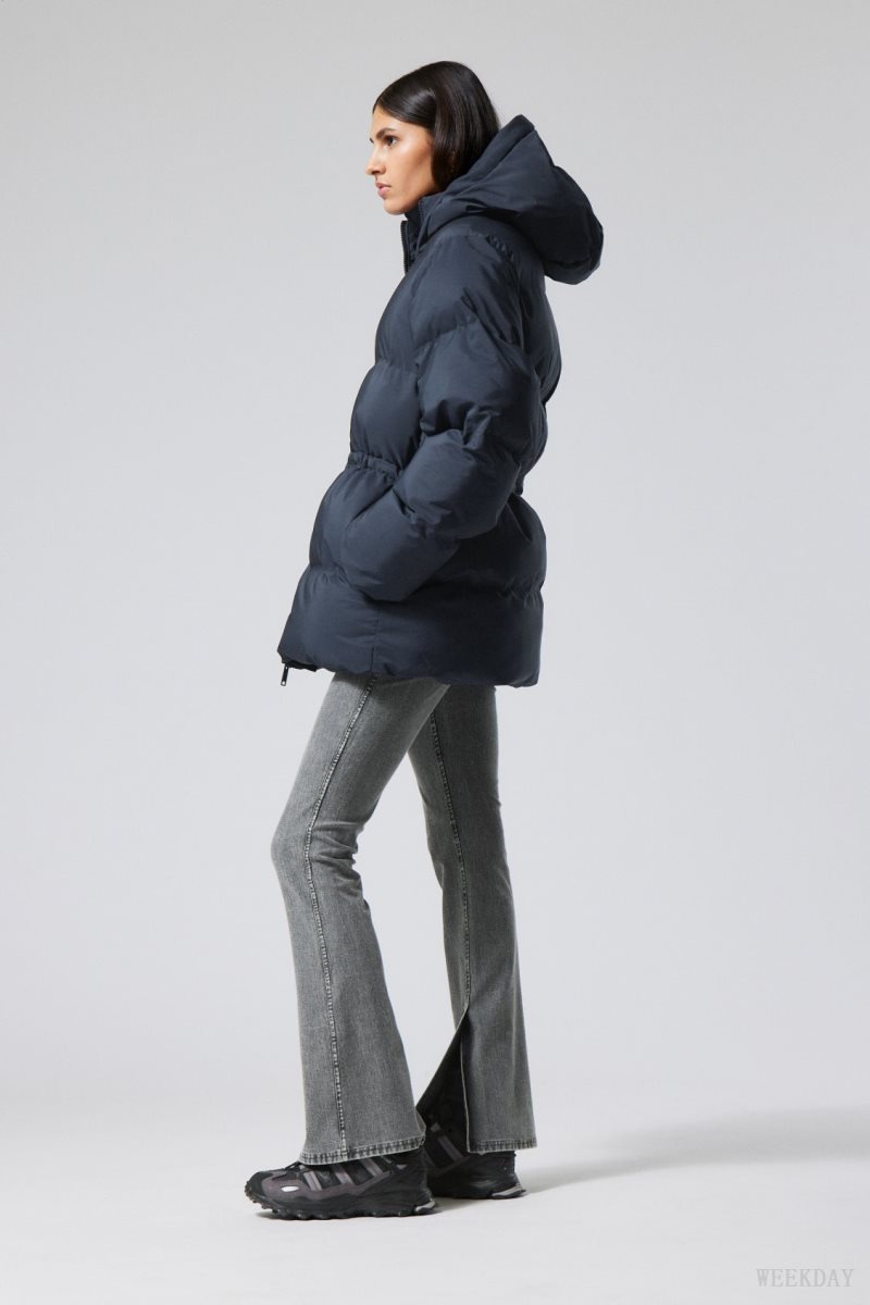 Weekday Illisa Waisted Puffer Jacket Dark Blue | OMAE1858