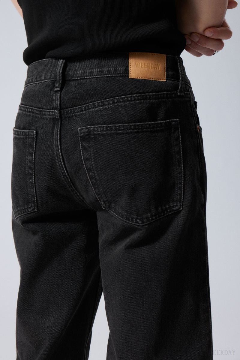 Weekday Klean Regular Straight Jeans Black | LLMG9534