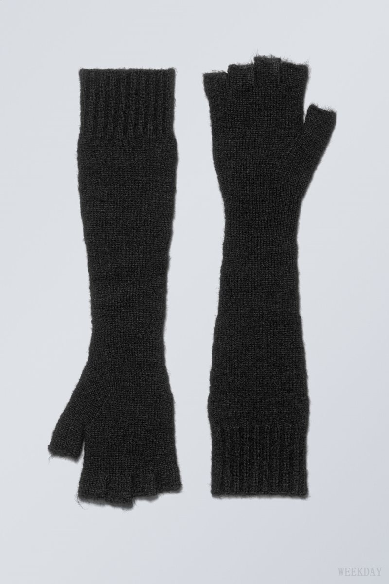 Weekday Long Knitted Gloves Black | MTMX3797