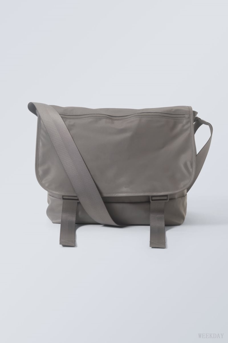 Weekday Messenger Bag Grey | FDVL5323