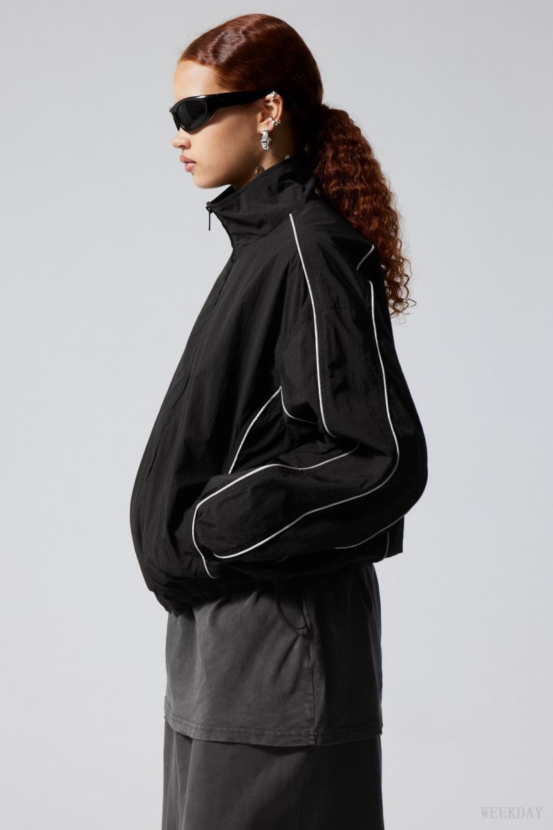 Weekday Nera Windbreaker Jacket Black | IXZG5196