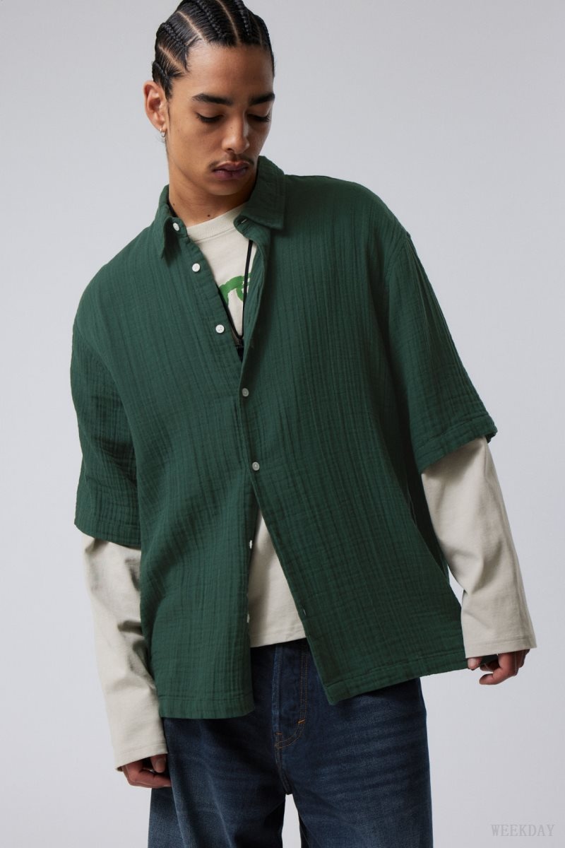 Weekday Oversized Structured Short Sleeve Shirt Dark Green | OPON6344