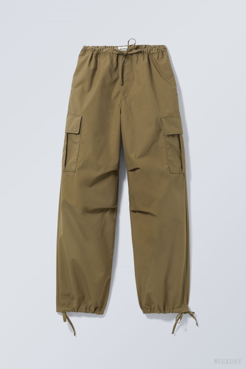 Weekday Parachute Loose Cargo Trousers Khaki | FXUO4339