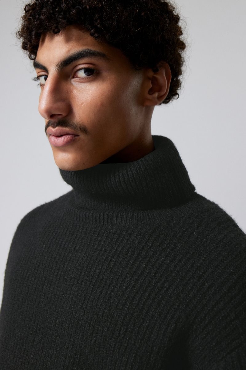 Weekday Renzo Relaxed Wool Blend Turtleneck Black | ZOBR2383