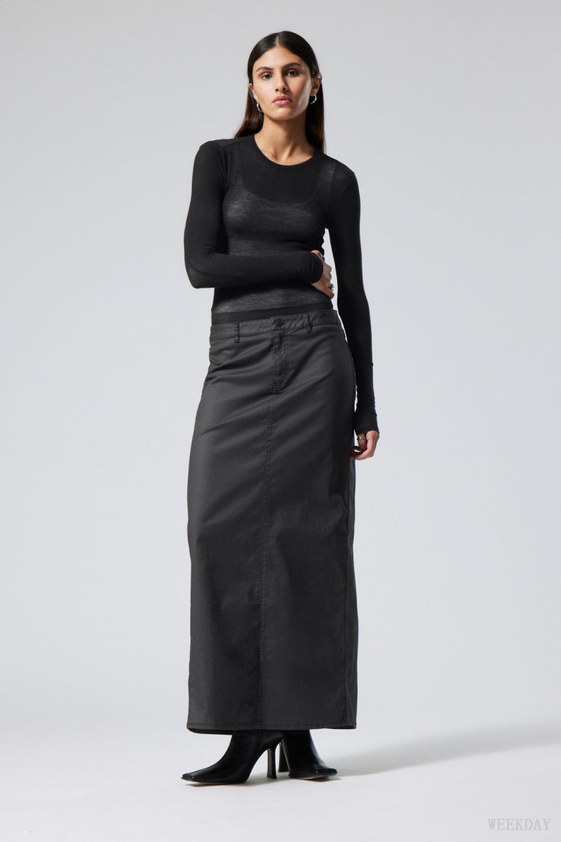 Weekday Rose Coated Maxi Skirt Black | BOOK8792