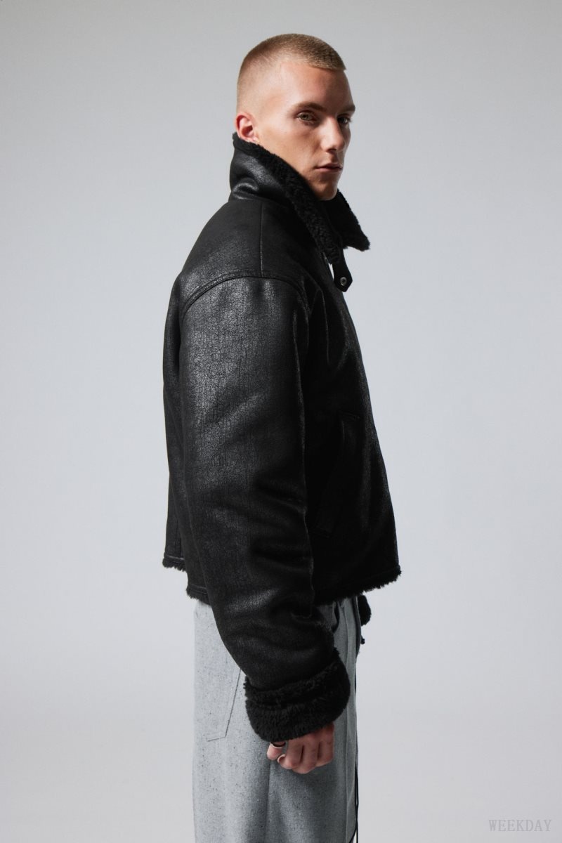 Weekday Sim Shearling Jacket Black | XUND0730