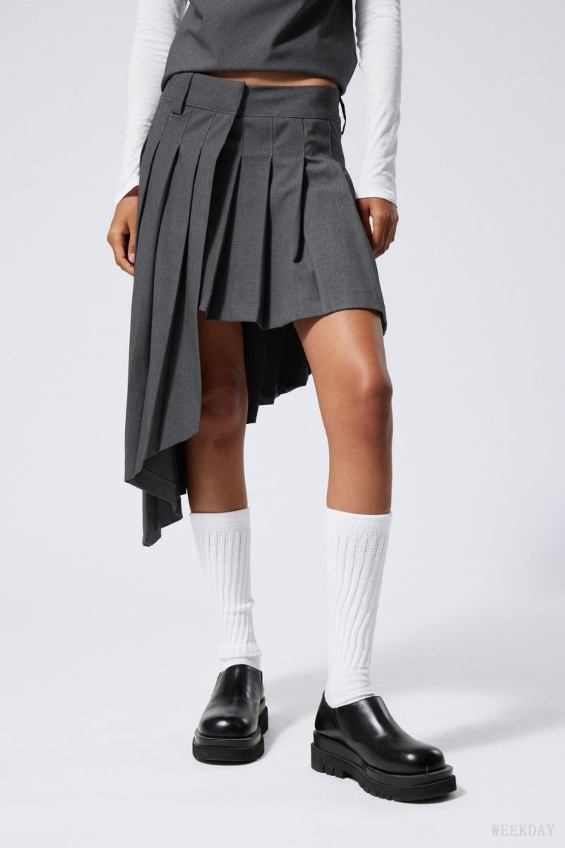 Weekday Skylar Pleated Midi Skirt Dark Grey | BVJJ9991