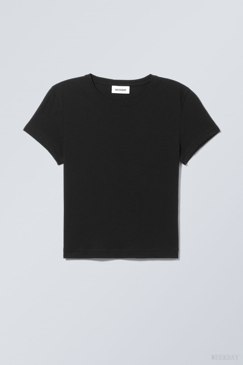 Weekday Tight Fitted T-shirt Black | GBKM5098