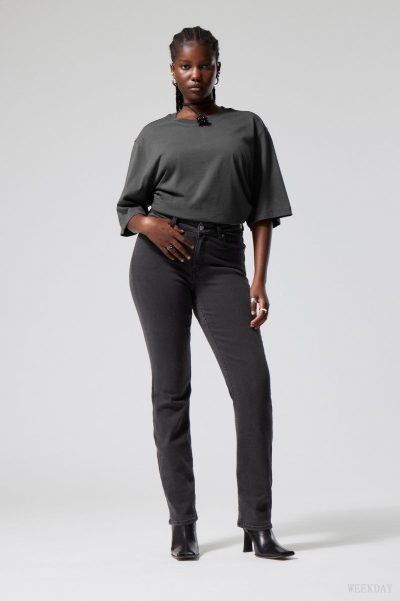 Weekday Twig Curve Mid Straight Jeans Black | MEGL2930