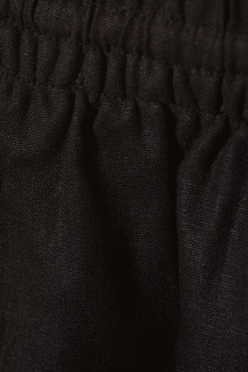 Weekday Tyler Linen Blend Shorts Black | HSAG9016