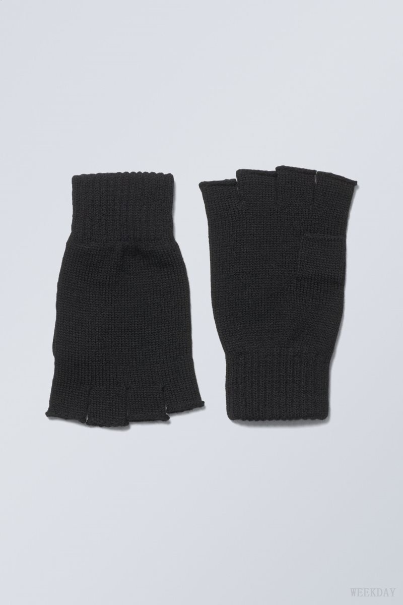 Weekday Wood Gloves Black | ILRP4393